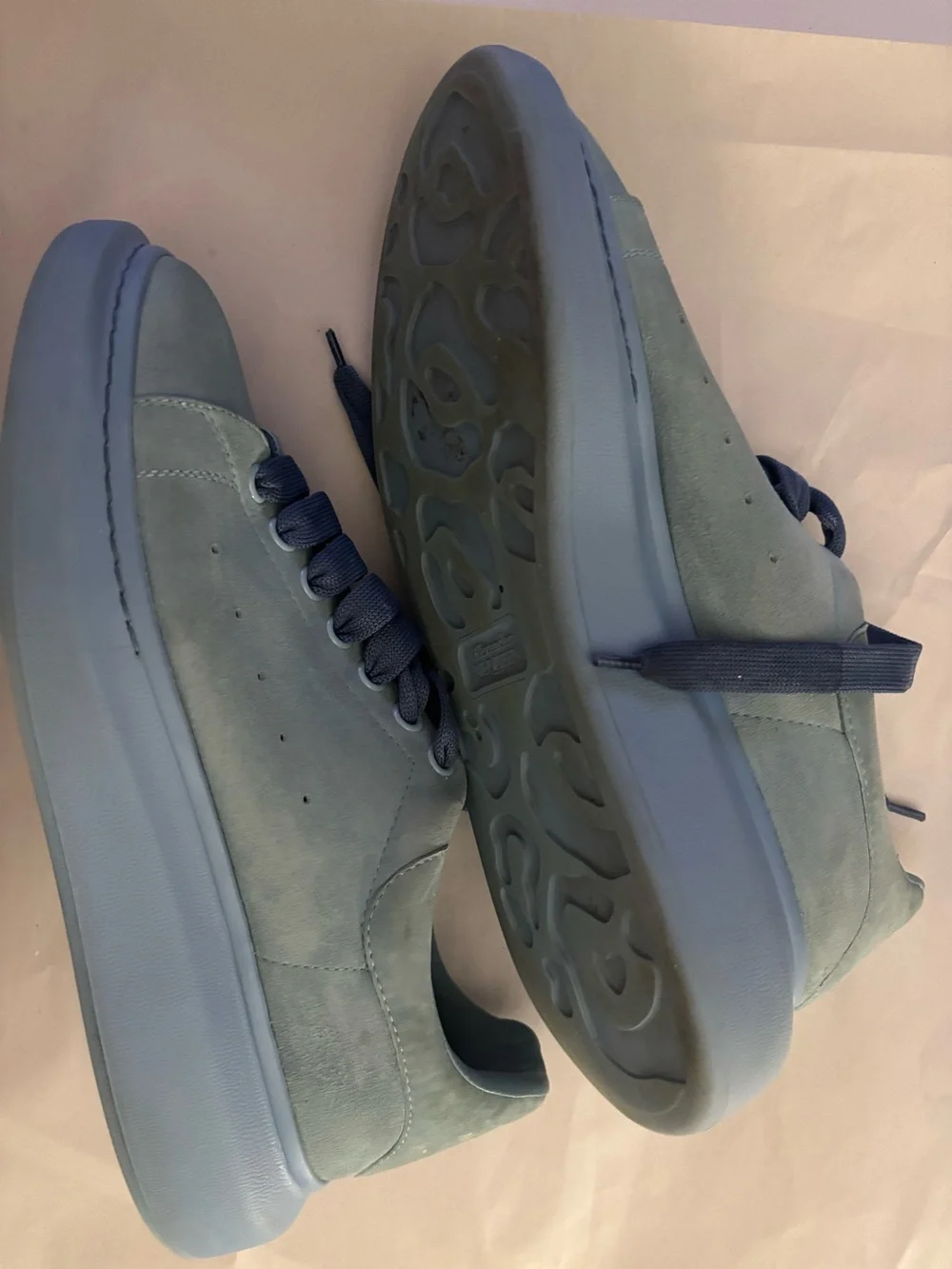 Alexander McQueen 
Oversized Sneaker all blue
Size 10 US  / 43 D - Picture 3 of 7